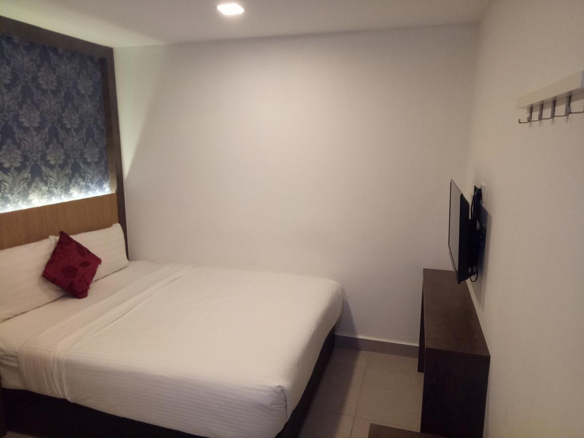 Hotel Check-In Kuala Lumpur Bagian luar foto