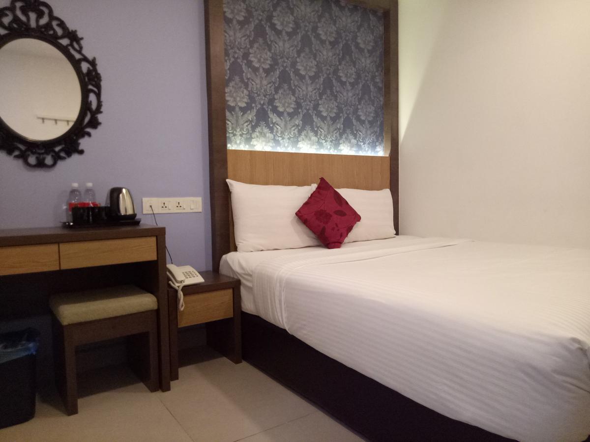Hotel Check-In Kuala Lumpur Bagian luar foto